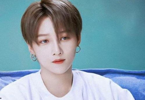 郑欣宜刘雨昕最新爆料,揭秘娱乐圈不为人知的一面  第1张